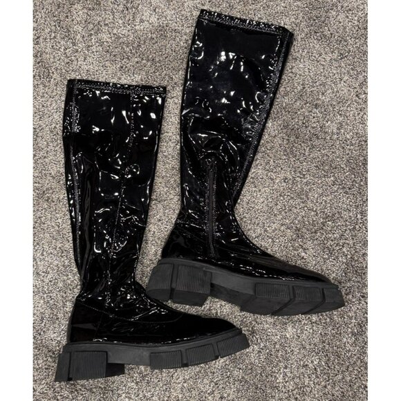 ZARA FLAT STRETCH LUG BOOTS BLACK SIZE EURO 38 EUC - Picture 2 of 5